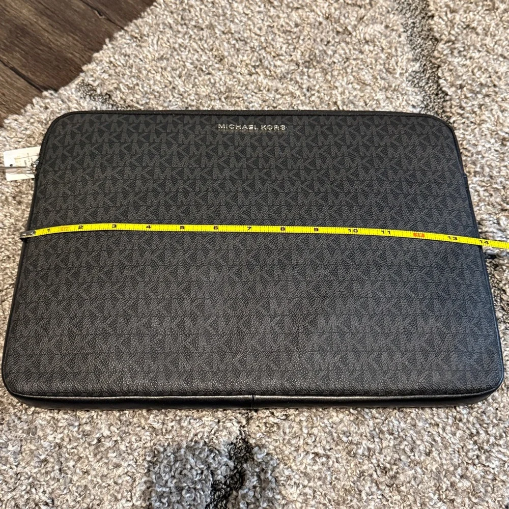 Michael Kors Connie Black & Gray Patterned Laptop Sleeve Bag